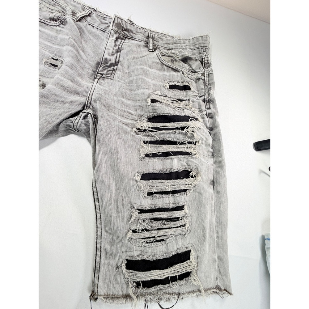 Men's Cotton On Legacy Edition Distressed Denim Shorts Size 36 Lot of 2 Raw Hem - Picture 5 of 16